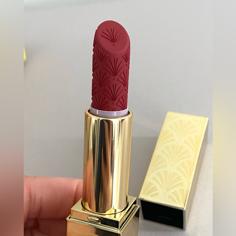 Estée Lauder Limited Edition Lipsticks